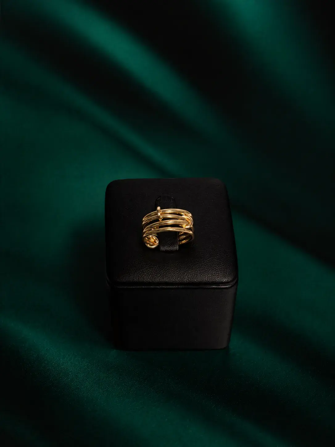 Vera Ring